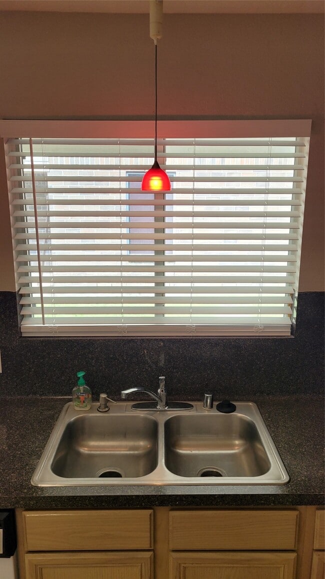 Photo - 7211 Foxwalk Ln