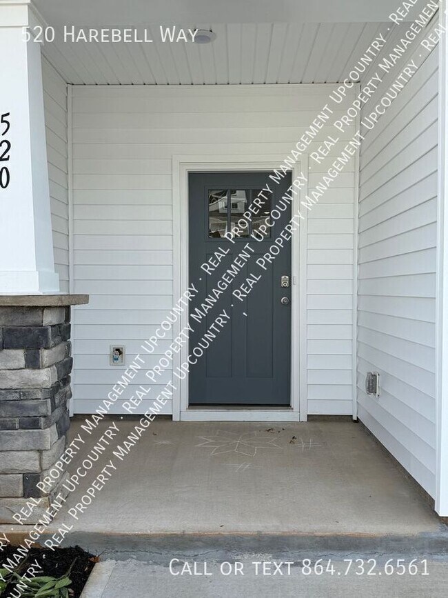 Photo - 520 Harebell Wy