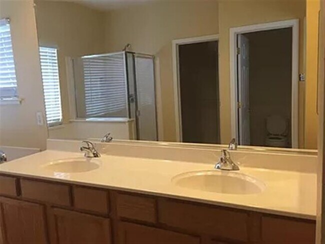 Photo - This is 4 bedroom 2.5 bath approximately 2...