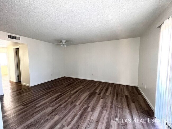Building Photo - 645 W Rio Salado Pkwy Unit F202 Rental