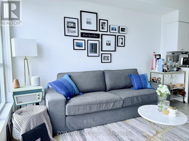 Photo - 29 Singer Ct Unit 2803