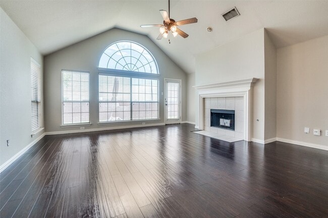 Photo - 2767 Waterway Dr