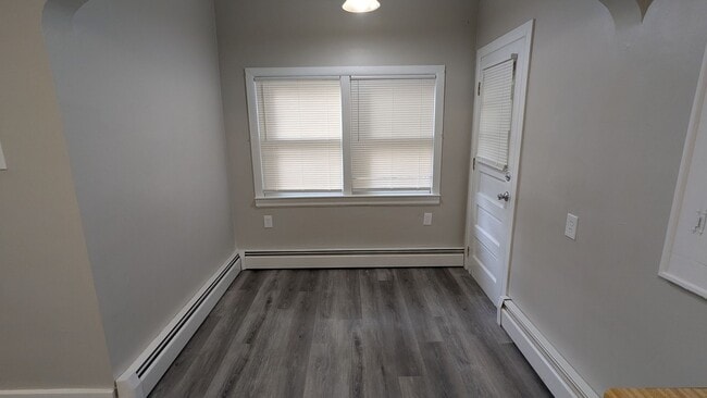Photo - *Atlas Investment Group, LLC (590 Sherman Triplex) Unidad 592