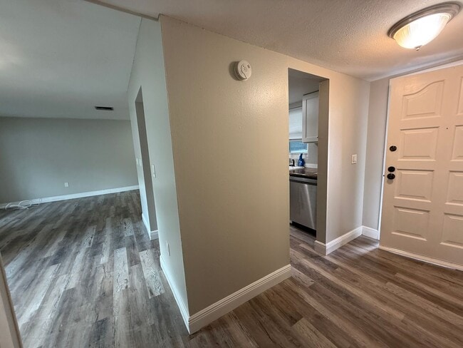 Photo - 2/1 UPDATED UNIT in a Triplex