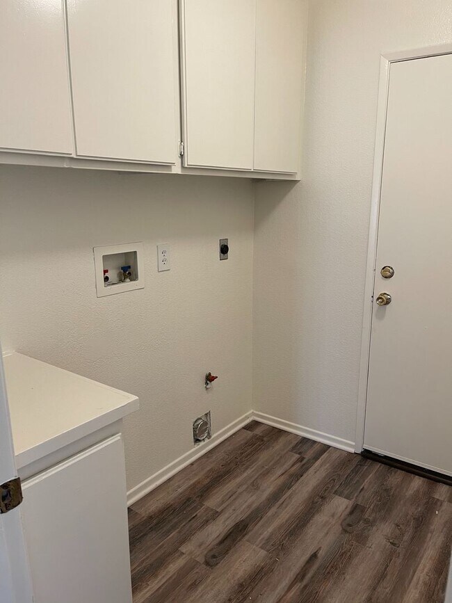 Photo - Rosamond 4/2 COMING SOON!