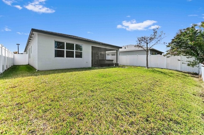 Photo - 11381 SW Lyra Dr.