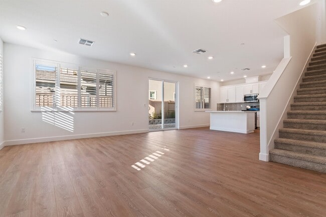 Photo - 3012 Vasquez Ct