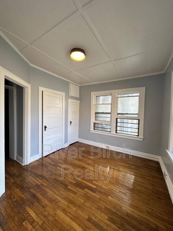 Photo - 619 S 5th St