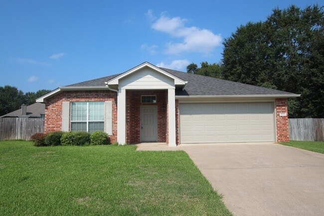 3 Bedroom 2 Bath in Whitehouse ISD! - 3 Bedroom 2 Bath in Whitehouse ISD!