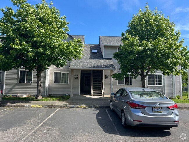 Building Photo - 4244 Wintergreen Cir Unit 268 Rental