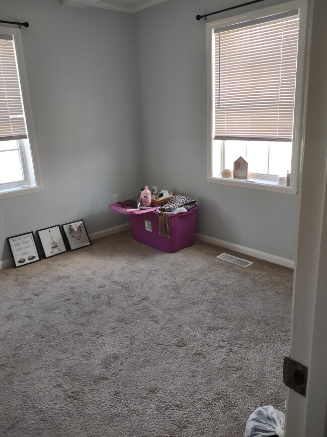 Photo - 743 Chestnut Ave