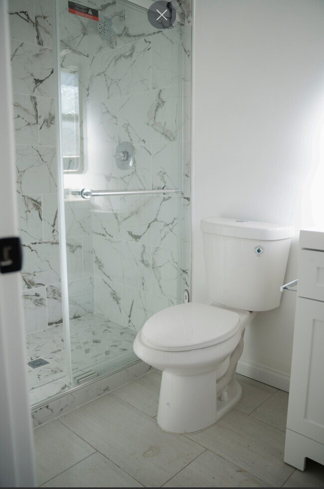 Photo - 340 S El Camino Real Unit B