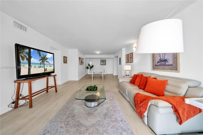 Photo - 2401 S Ocean Dr Unidad 507