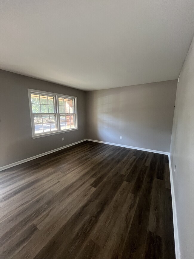 Photo - 14553 Old Courthouse Way