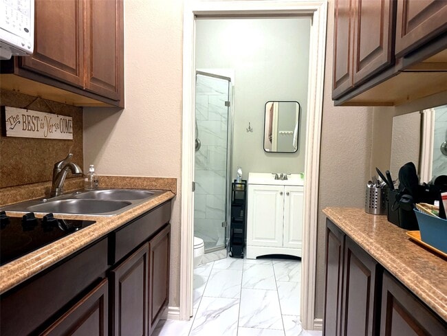 Photo - 3040 Bayshore Dr Unidad 4