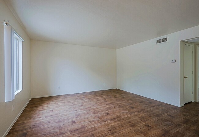 Photo - Sahuaro West Apartments
