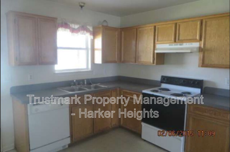 913 Rosewood Dr Condo Unit A Condo for Rent in Harker Heights, TX