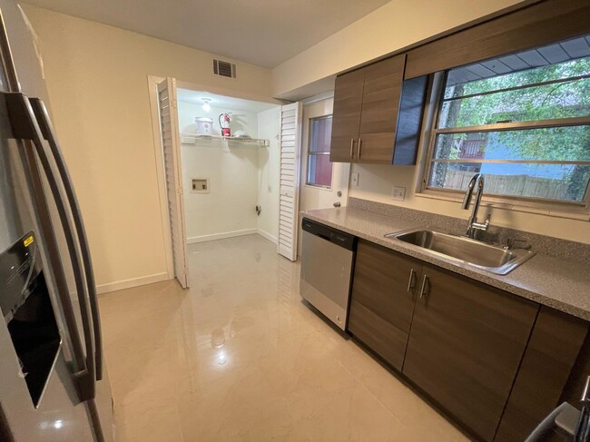 Photo - 1231 SW 61st Terrace
