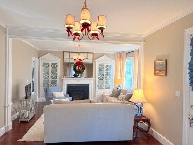 Building Photo - 9 Winthrop St