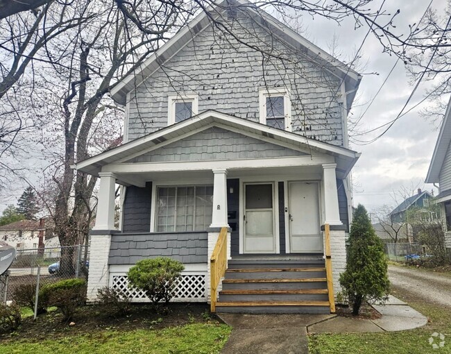 Building Photo - 1163 Carey Ave Unit 1-2 Rental