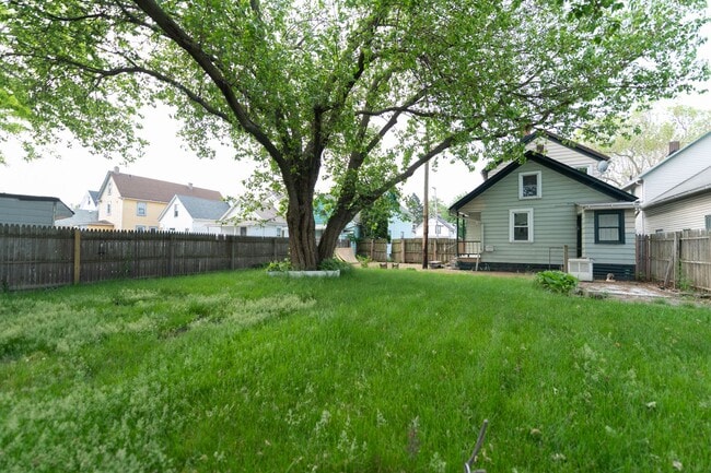 Photo - FS 1308-1310 Buhrer Avenue Unit Up