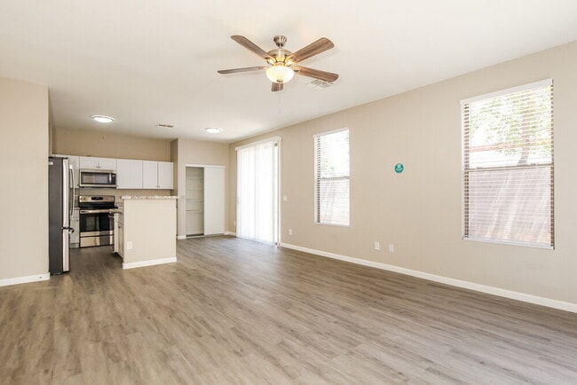 Photo - 1225 S Mansard