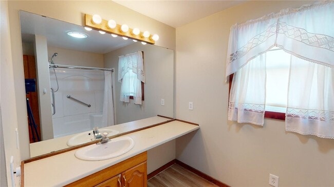 357 Lowden Point Rd