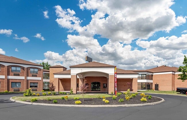 Building Photo - Furnished Studio-Buffalo - Airport Rental