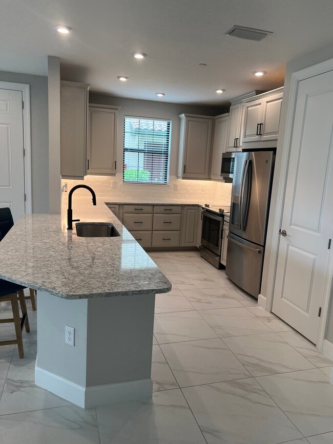 Photo - 15257 Zeno Way Unit 104