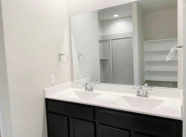 Photo - 29602 Juniper Ct