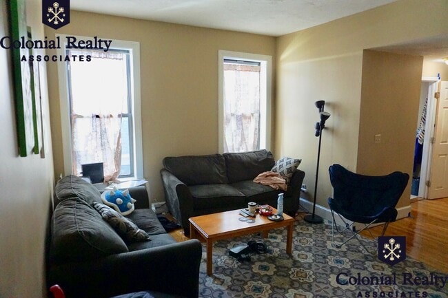 Photo - 17 Highgate St Unit 3