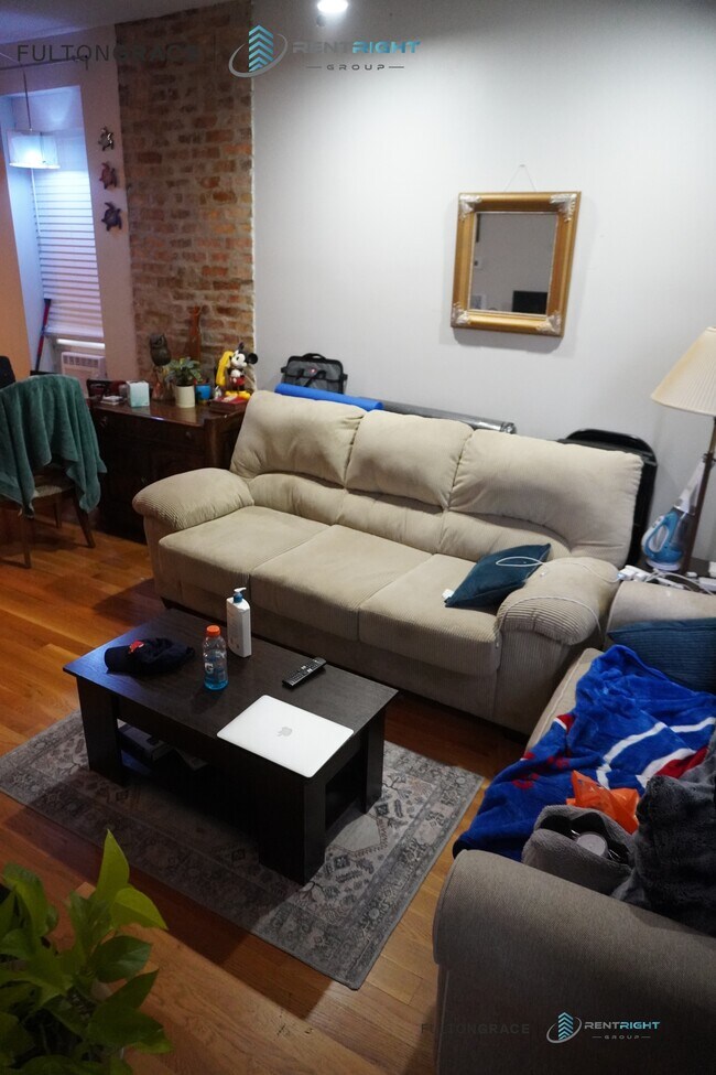 Photo - 1846 W 18th St Unit 1F