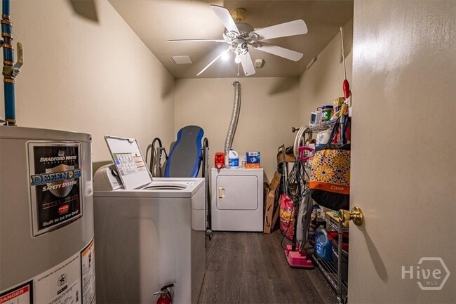 Photo - 210 E Rutherford St Unit D