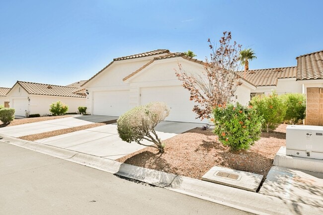 Photo - Summerlin - Single Story Townhome -