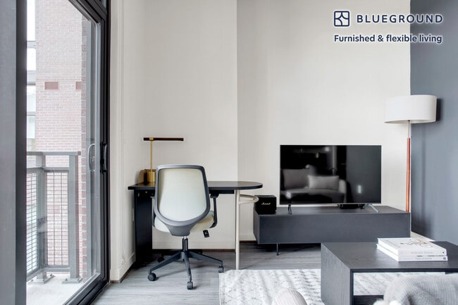 Photo - 600 H St NW Unidad FL5-ID511