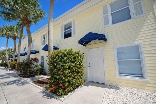 Photo - 26272 Rampart Blvd