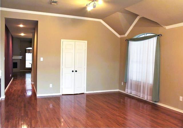 Photo - 6401 Sidney Ln