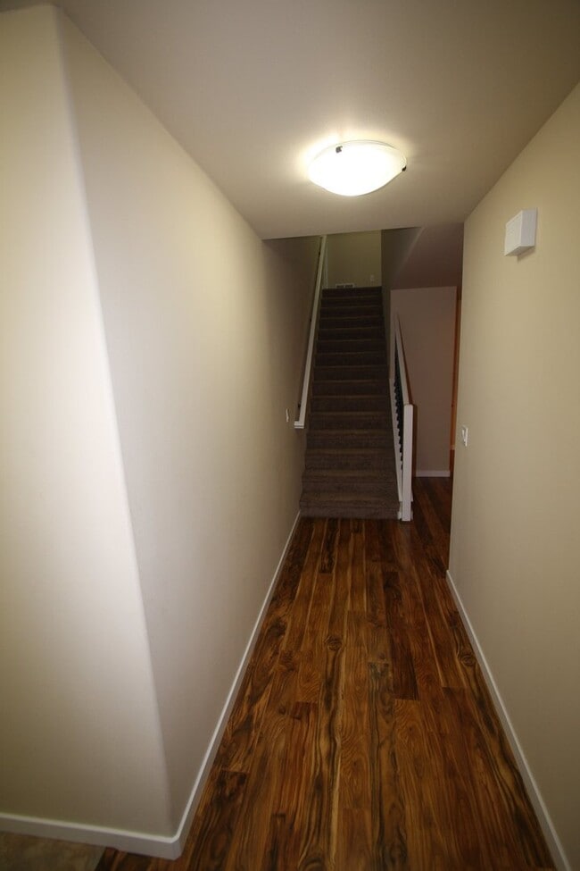Photo - 3 Bedroom South Anchorage Townhouse!