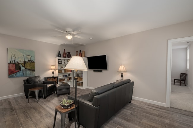 Photo - 723 S Boylan Ave Unit 101