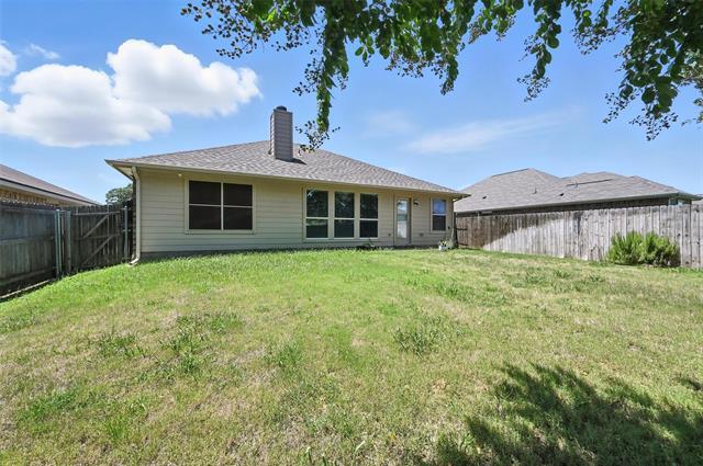 Photo - 517 Lowery Oaks Trl