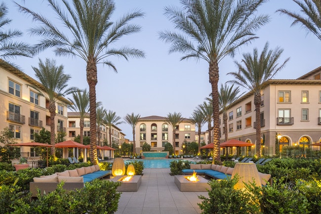 Westview at Irvine Spectrum