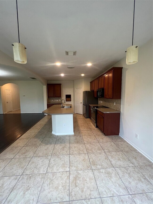 Photo - 43 Nestlewood Pl