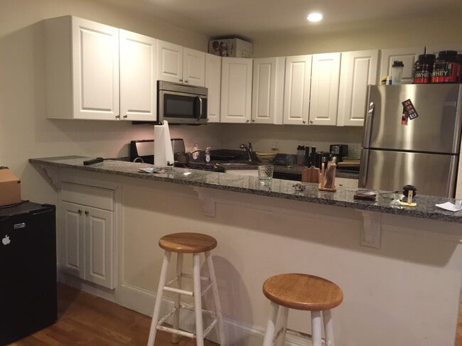 Photo - 324 Saint Paul St Unit 4