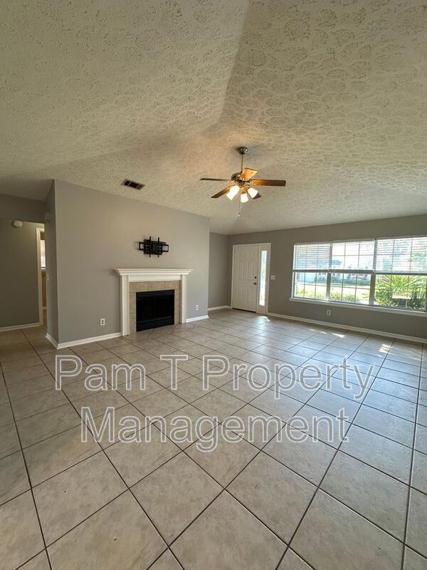 Photo - 110 Gunpowder Dr