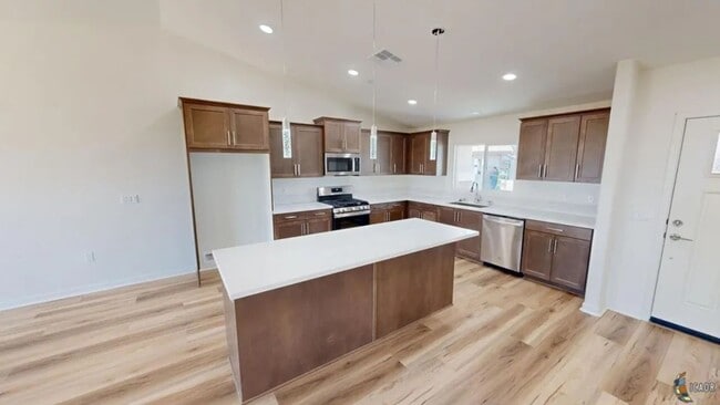 Photo - 2403 Dale Ct