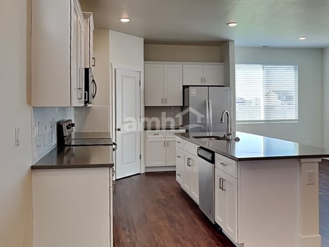 Photo - 9357 W Clancy St