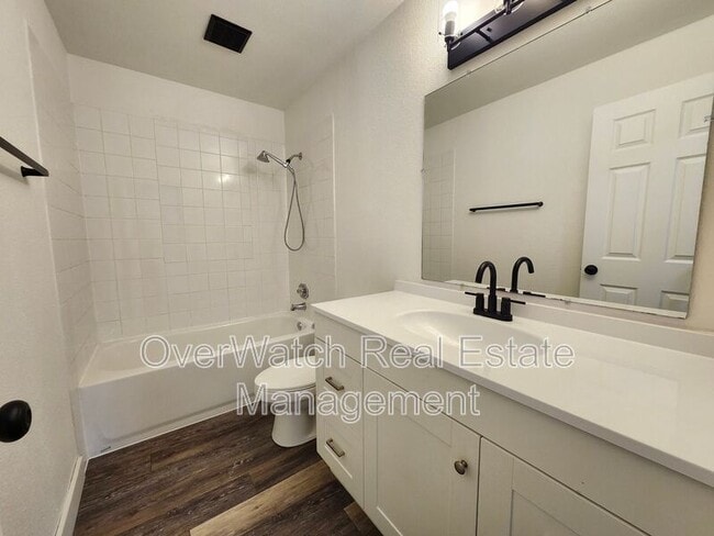 Photo - 3081 Lois Dr Unit #803