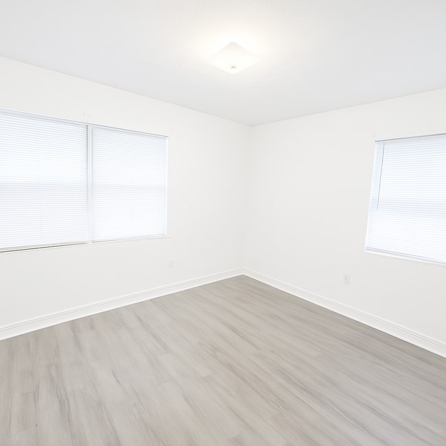 Photo - Charming Home for Rent in Murray Hill!