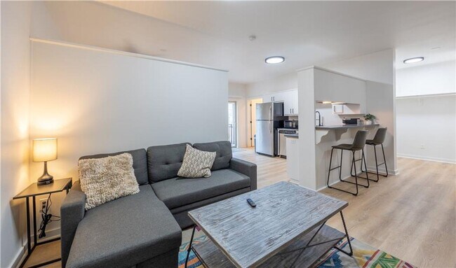 Photo - Trailways Square