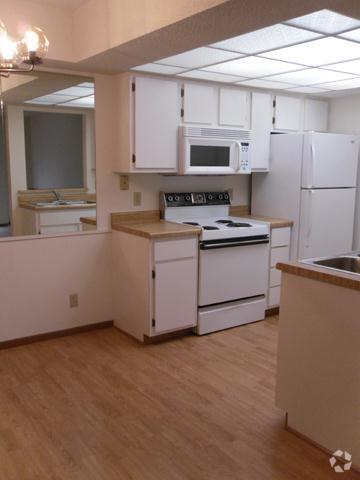 Kitchen - Picadilly Square